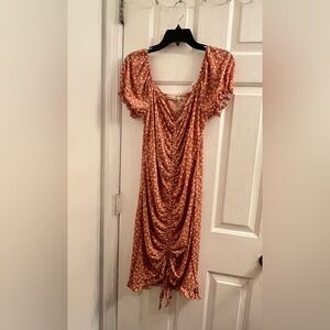 Size large dark rust orange daisy floral flower print vneck ruffle cinch dress